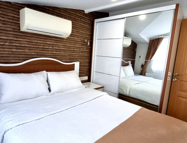 bosphorus_view_apartment_bedroom_2