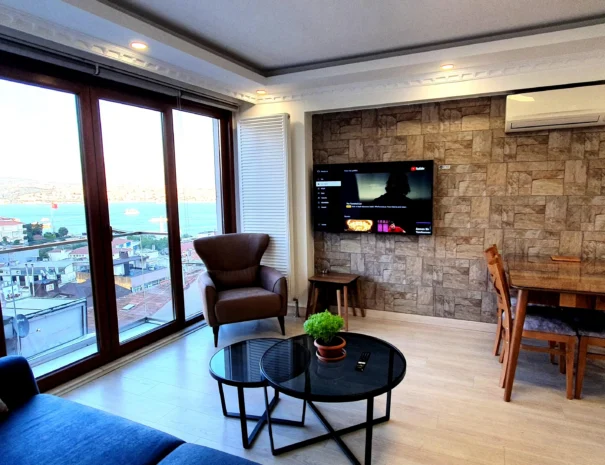 bosphorus_view_livingroom_2