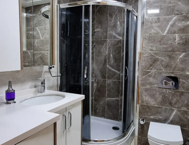 superior-apartment-bahtroom