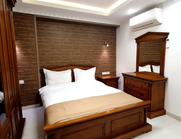 superior-apartment-bedroom-1