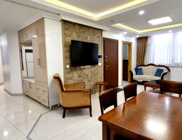 three-bedroom-livingroom